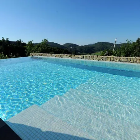 La Collina Villa *