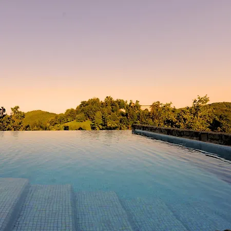 Вилла La Collina *